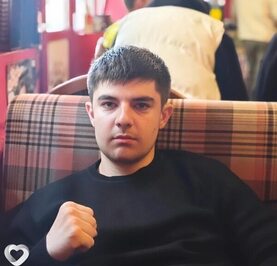 Артём