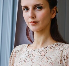 Полина